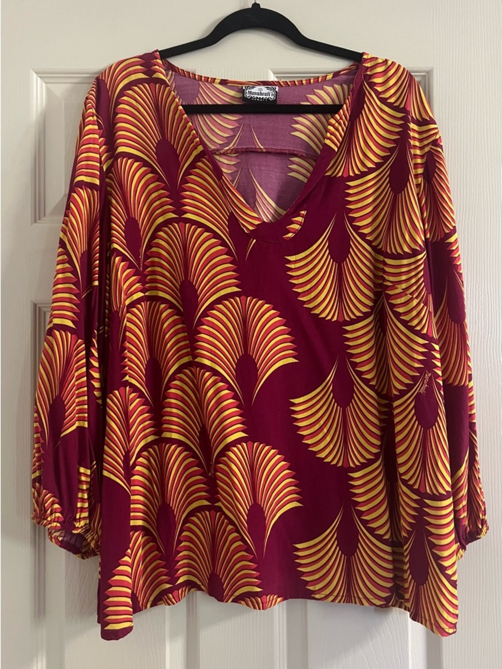 Manuhealii Burgundy and Yellow Fan-Print V-Neck Tunic